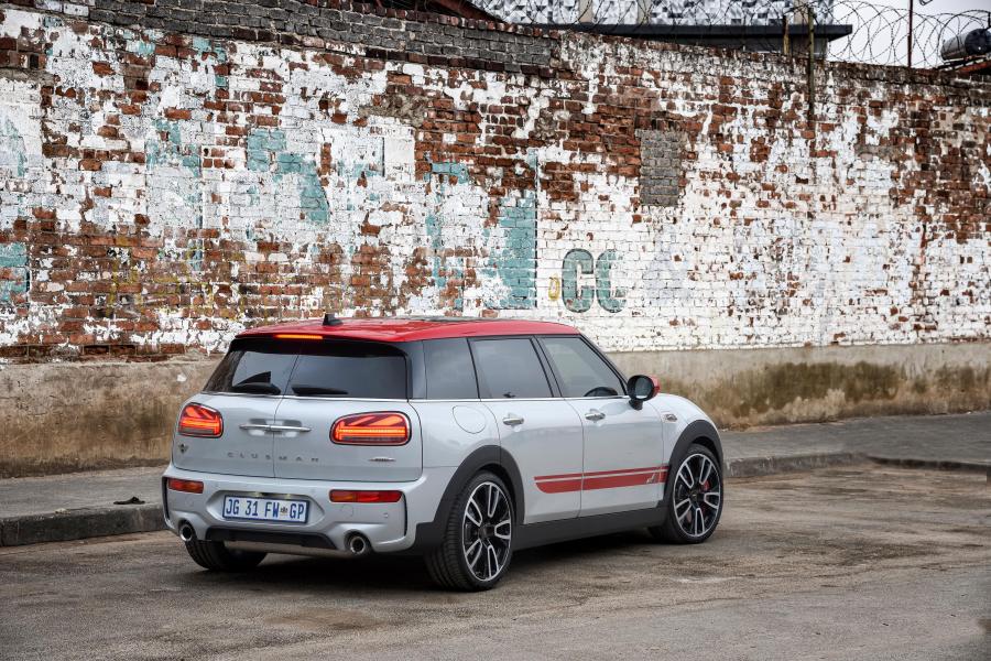  Mini John Cooper Works Clubman (F54) 2019 года  (ZA) (фото 16 из 40)